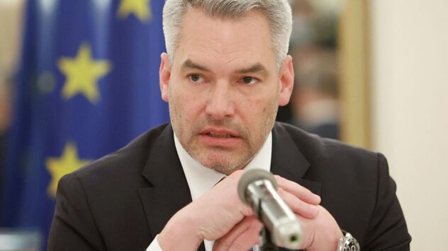 Канцлер Австрии выступил против новых антироссийских санкций