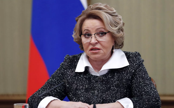 «Оснований для паники нет»: Матвиенко оценила экономику РФ