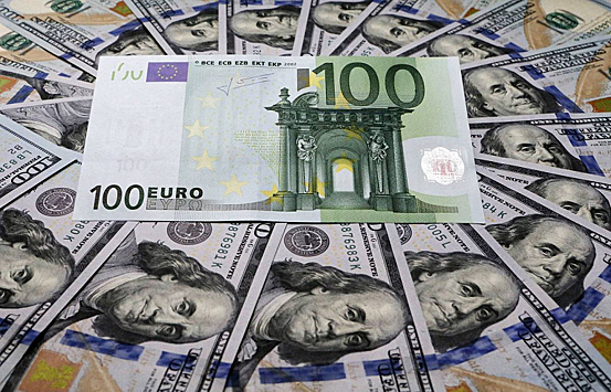 Россия и Армения отказались от расчетов в долларах и евро