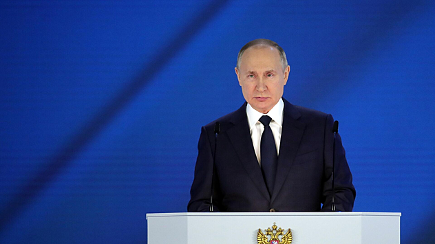 Путин заявил о начале развития экономики России по новой модели
